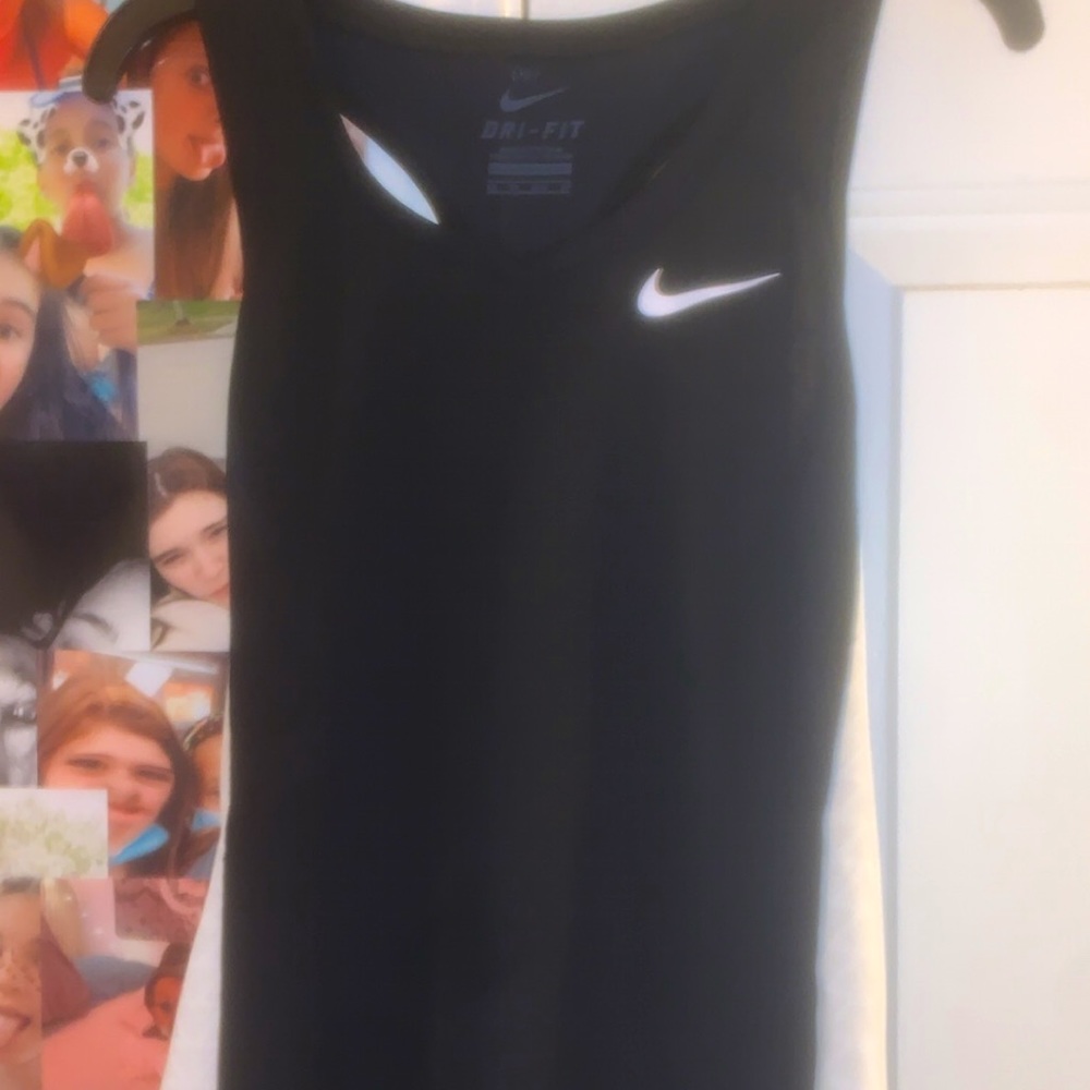 nike tank top